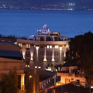 E' 4*, Reggio Calabria Italy